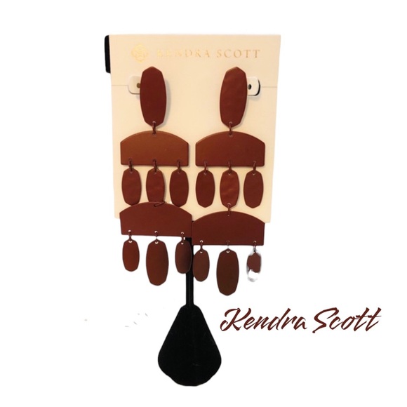 Kendra Scott Jewelry - Kendra Scott Matte Wine Color Emmet Earrings